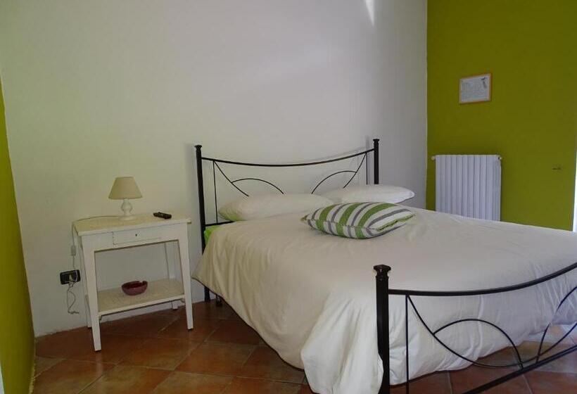 Семейный Номер, La Vecchia Stalla B&b