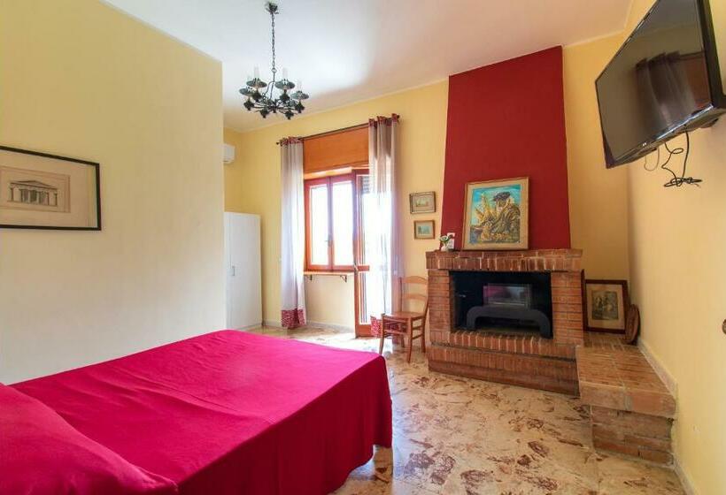 Номер Стандарт с Балконом, Villa Nicodemo