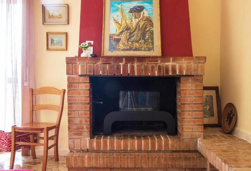 חדר סטנדרט עם מרפסת, Villa Nicodemo