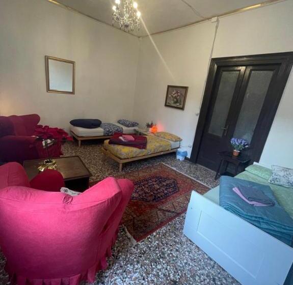 Habitación Triple Estándar, Rosa Apartment