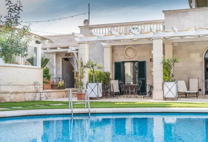 اتاق لوکس, Villa Caramia