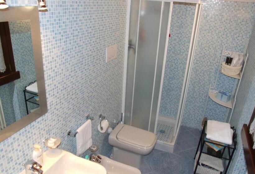 Четырехместный Номер Стандарт, B&b Simona