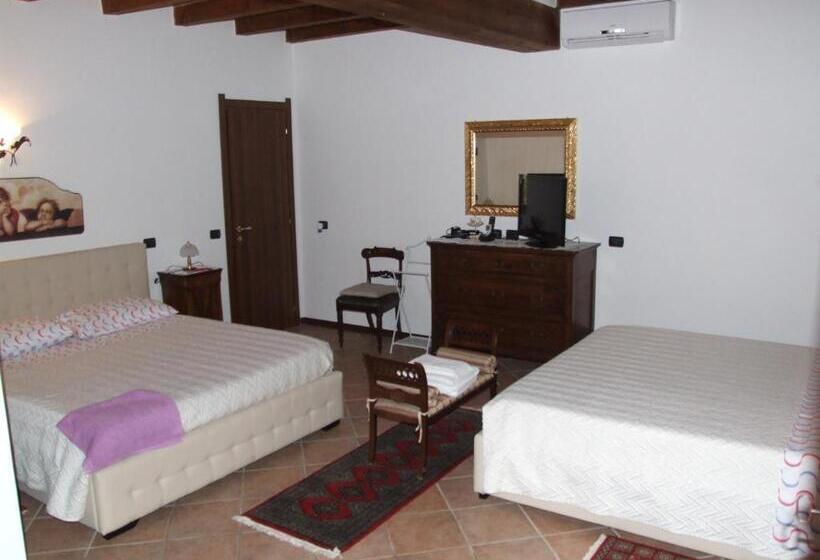 Четырехместный Номер Deluxe, B&b Simona