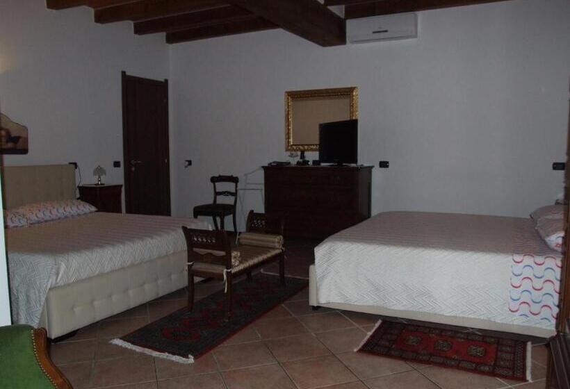 Четырехместный Номер Deluxe, B&b Simona