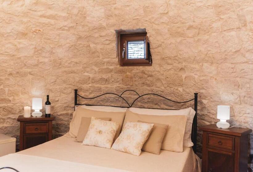 آپارتمان 3 خوابه, Masseria Montanaro