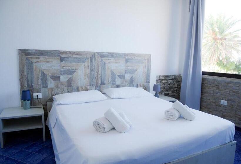 اتاق استاندارد با بالکن, Al Vecchio Pontile Bed And Breakfast