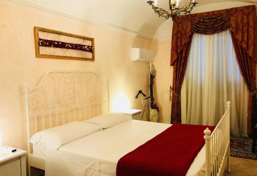 Standard room with outdoor bath, Villa Berghella