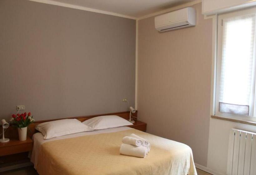 스탠다드 룸, Albergo Tecla