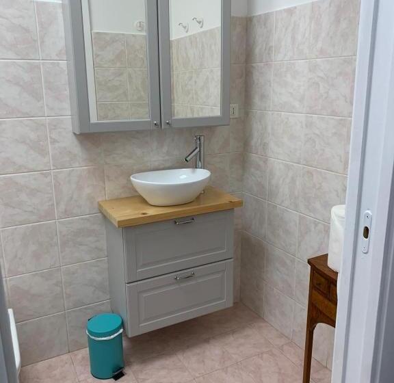 Апартаменты 1 Спальня, Spot Varazze