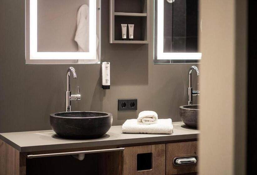 Номер Superior Вид на Сад, Alpine Spa Resort Viktoria