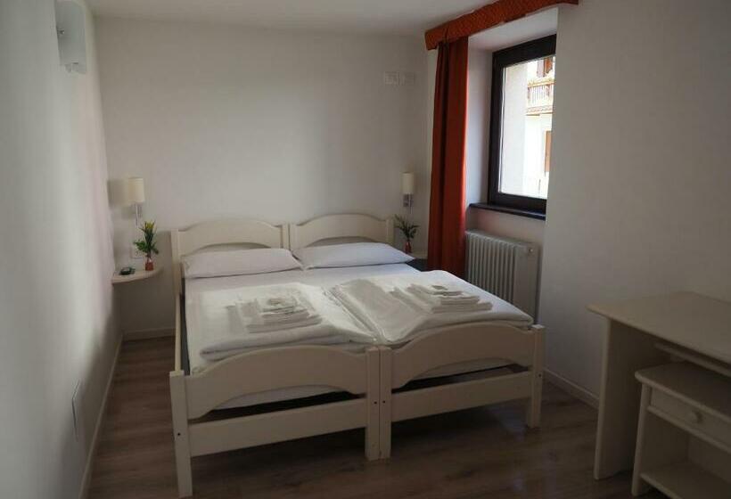 Номер Стандарт, B&b Francolini