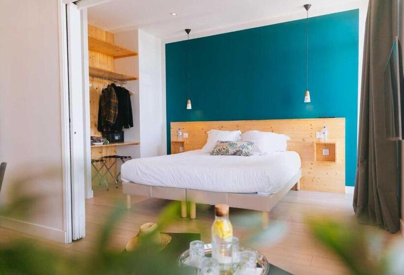 带1个卧室的带海景的公寓, Cafe Miramar