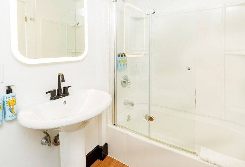 Студия Deluxe, Aqua By American Beech   Adults Only
