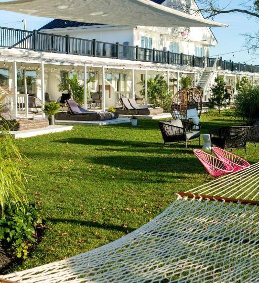 Люкс Superior, Aqua By American Beech   Adults Only