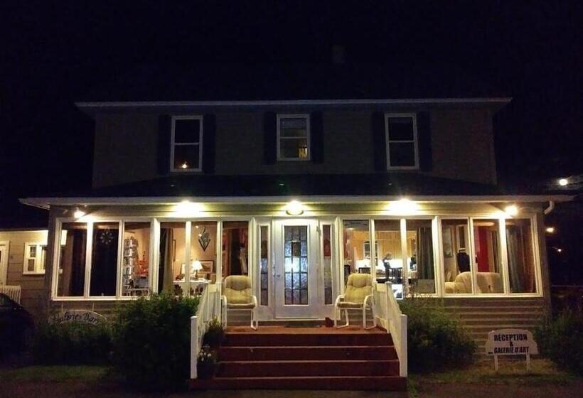 스탠다드 룸, Hôtel Motel Rocher Percé