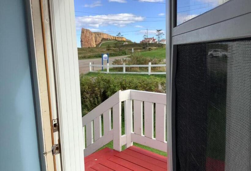 샬레, Hôtel Motel Rocher Percé