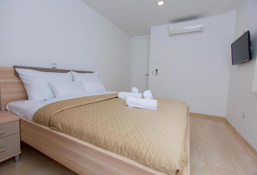 Апартаменты 2 Спальни Вид на Море, Luxury Aparthotel