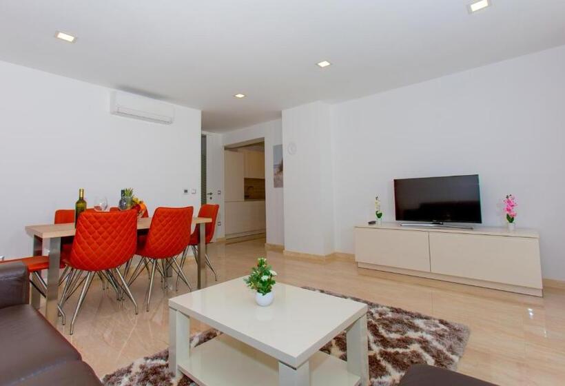 Апартаменты 2 Спальни, Luxury Aparthotel