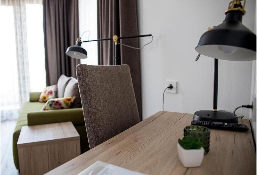 Номер Deluxe с Балконом, Bed&breakfast Vinarija Coner