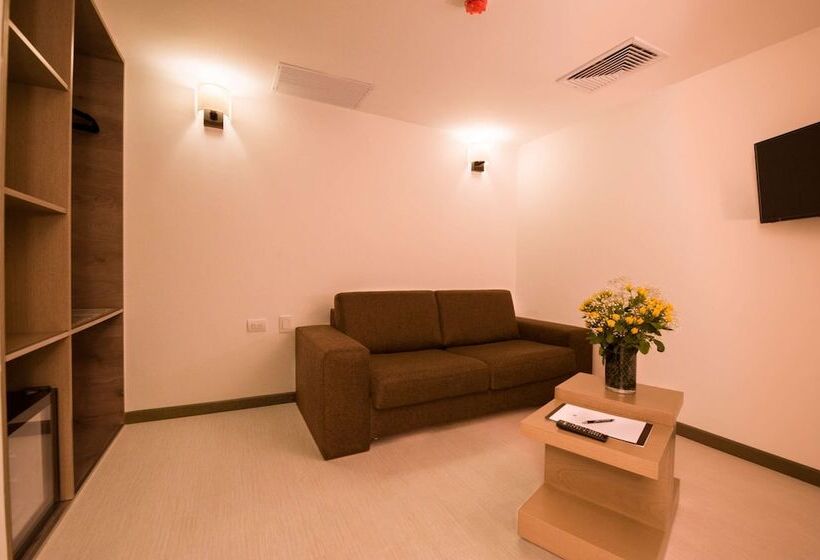 Полулюкс, Best Western Plus Urban Larco