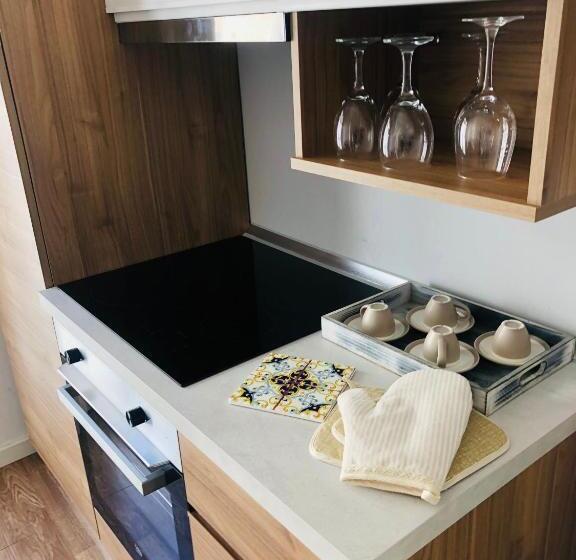 آپارتمان لوکس 1 خوابه, B&b Degli Artisti Suite