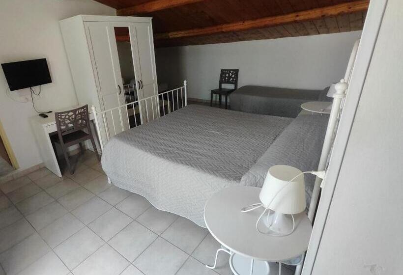 Четырехместный Номер Стандарт, B&b Del Carmine
