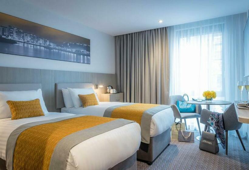 Номер Deluxe, Maldron Hotel Belfast City