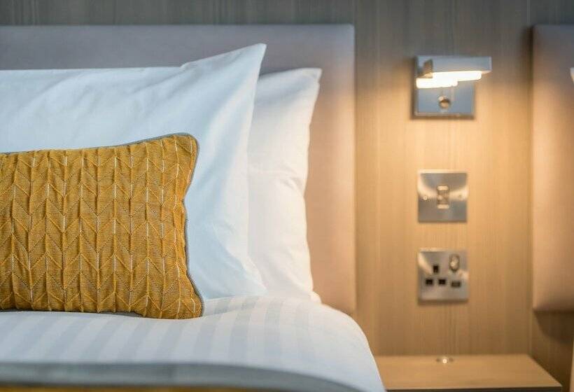 Номер Deluxe, Maldron Hotel Belfast City