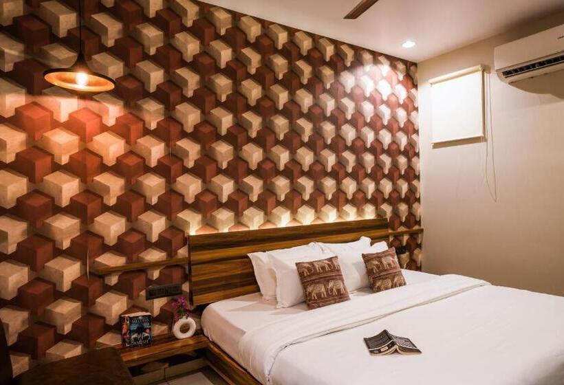 Люкс Повышенной Комфортности, Zostel Mumbai