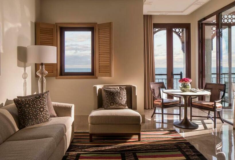 سوئیت با تخت بزرگ, Four Seasons Hotel Tunis