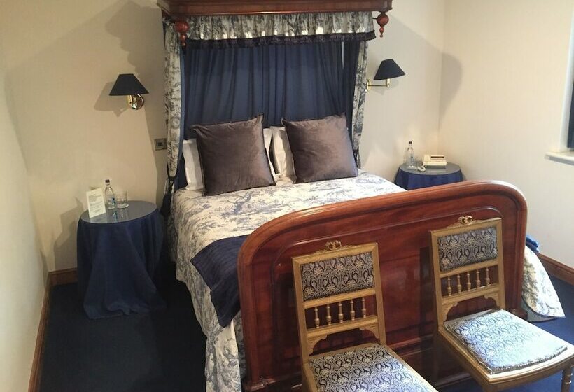 Номер Superior, Cross Keys Hotel Chatteris