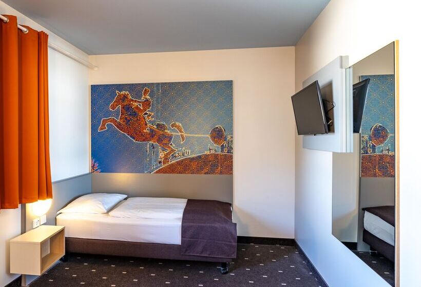 Номер Стандарт, B&b Hotel Magdeburg City