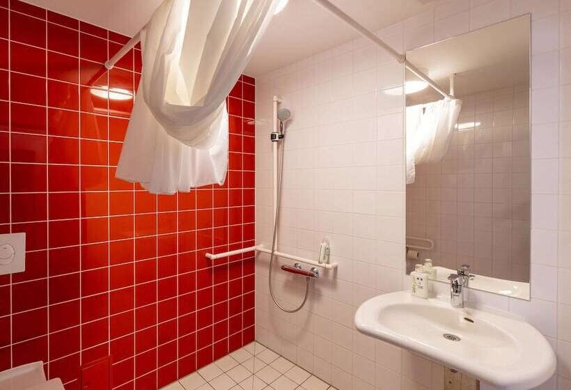 Номер Стандарт Трехместный, B&b Hotel Magdeburg City