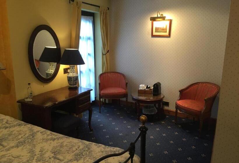 Номер Superior, Cross Keys Hotel Chatteris