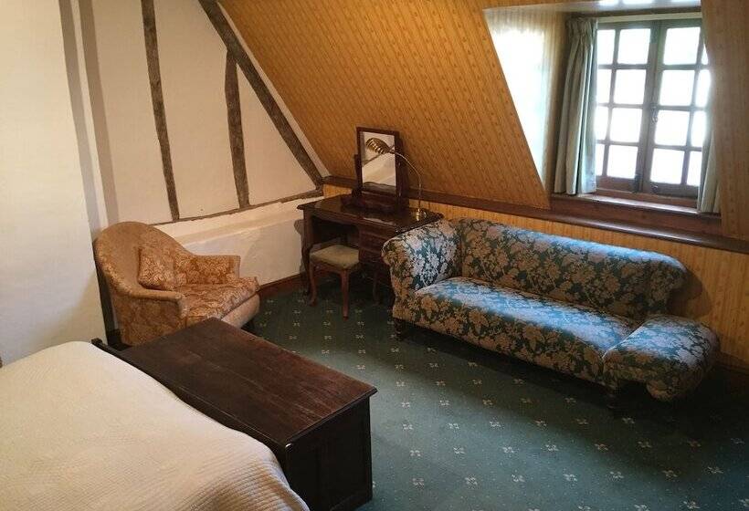 Номер Superior, Cross Keys Hotel Chatteris