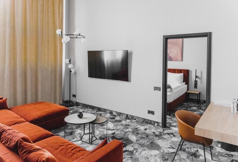 آپارتمان 2 خوابه, Loop Hotel Vilnius