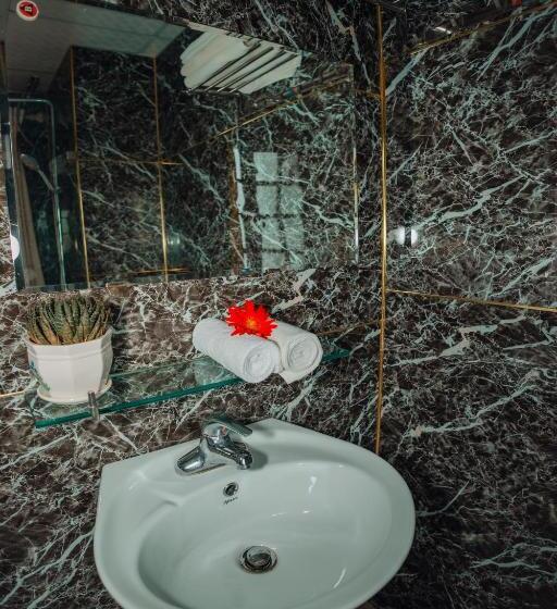 اتاق استاندارد با تخت بزرگ, Le Boutique Sapa