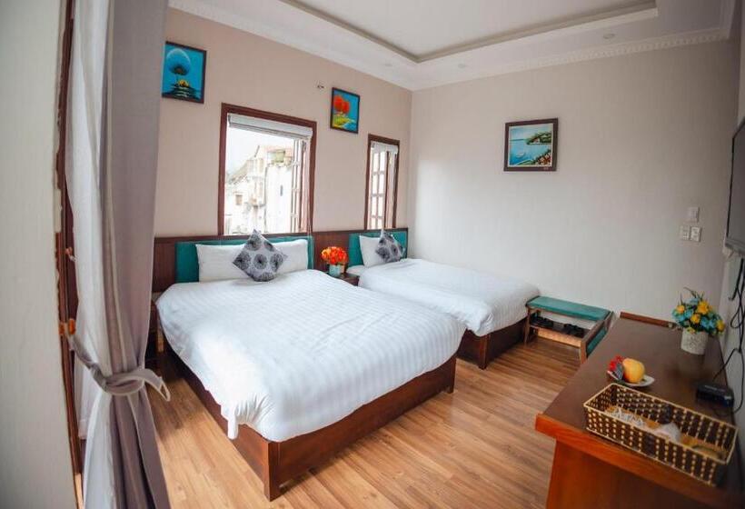 اتاق استاندارد سه نفره, Le Boutique Sapa