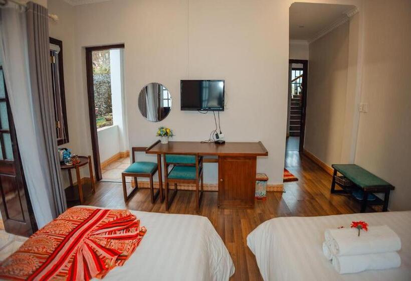 اتاق استاندارد سه نفره, Le Boutique Sapa