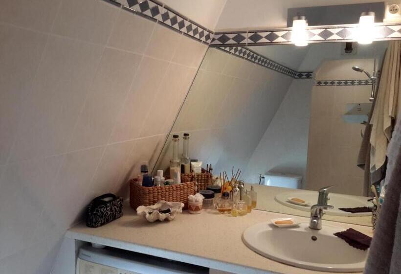 اتاق استاندارد با چشم‌انداز دریا, Chambre D'hôte Ti Coin Tranquille