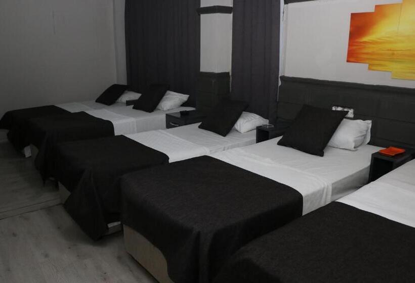 اتاق خانوادگی, Asus Palmiye Otel