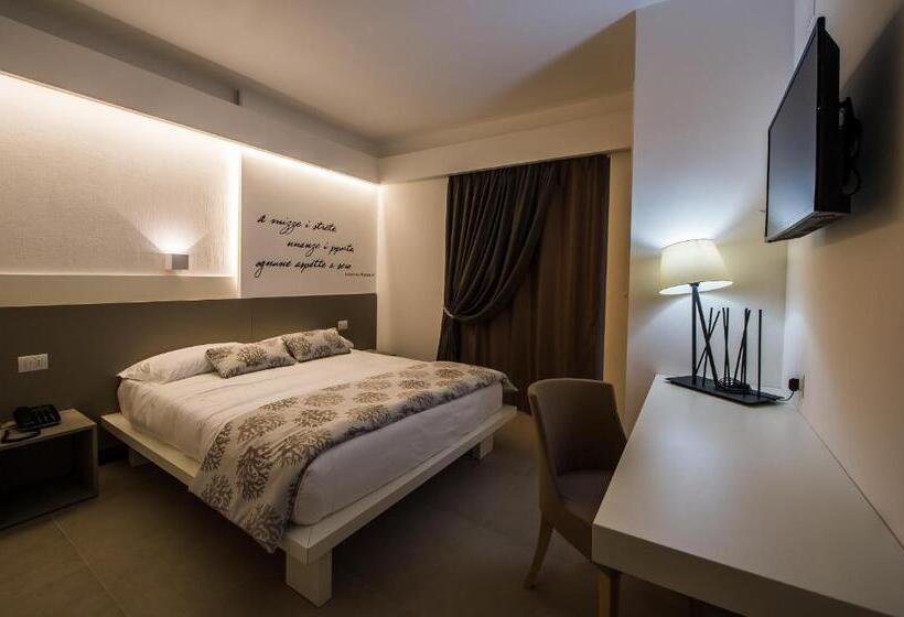 Номер Стандарт Трехместный, Malucri Resort