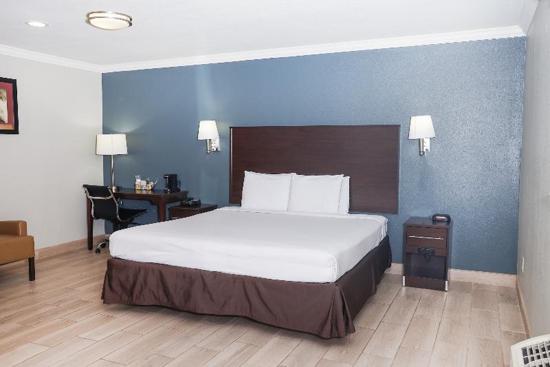 스위트, Oyo Hotel Mcallen Airport South
