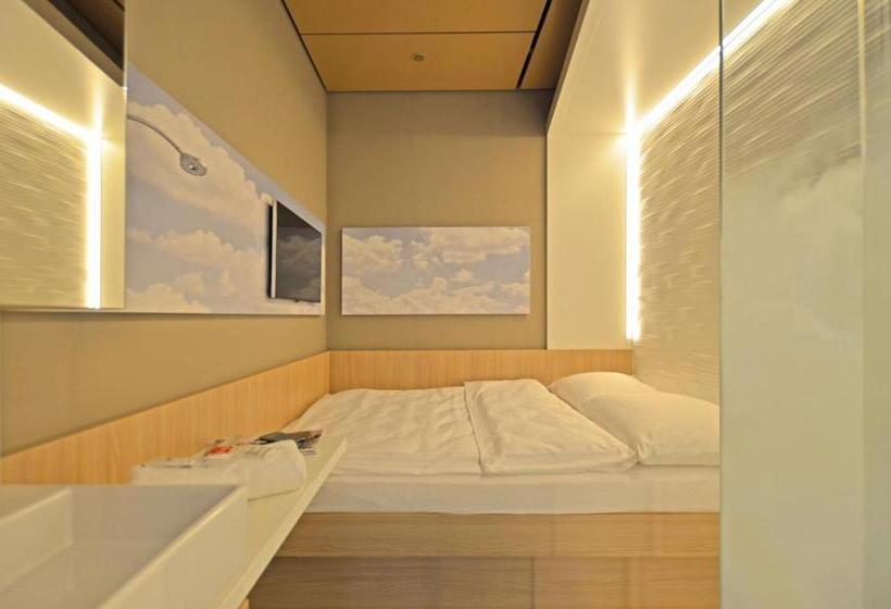 اتاق اکونومی یک تخته, My Cloud Transit Hotel   Guests With International Flight Only!