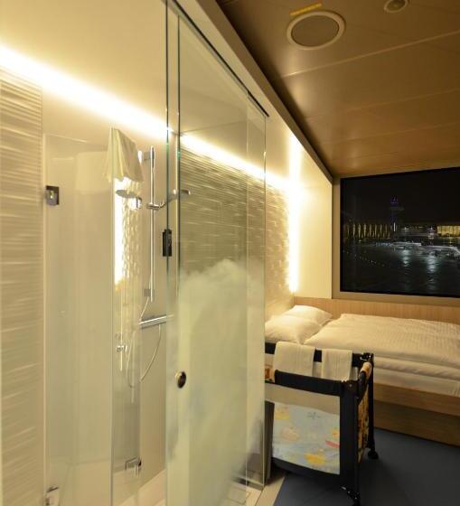 اتاق استاندارد, My Cloud Transit Hotel   Guests With International Flight Only!
