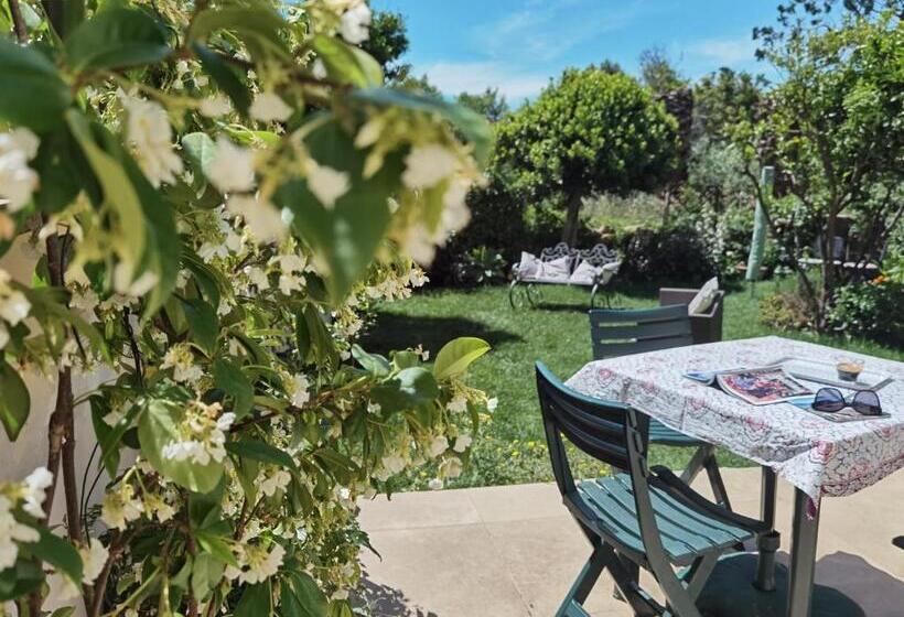 سوییت جونیور با بالکن, Il Giardino Di Tatiana Rooms & Breakfast