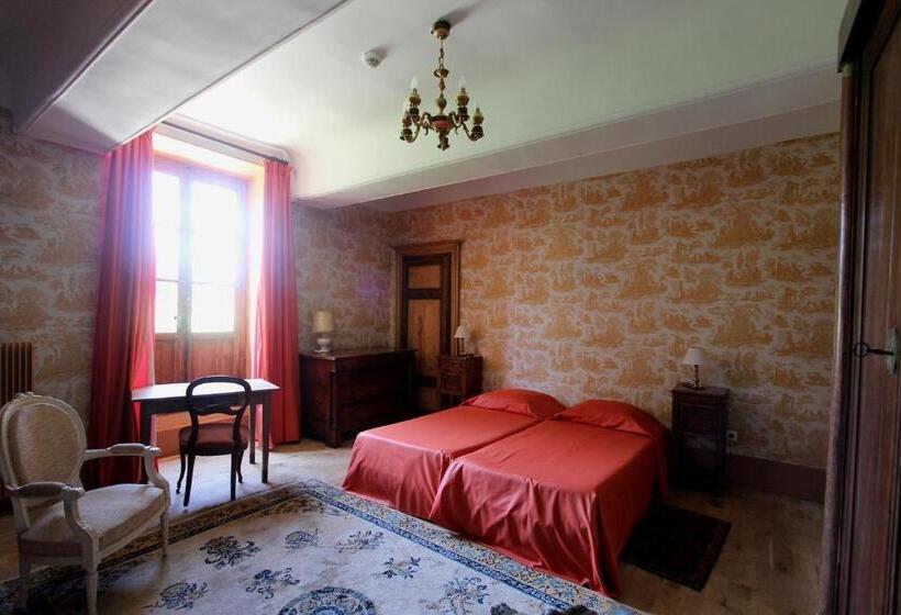 Номер Deluxe, Château D Island Vézelay