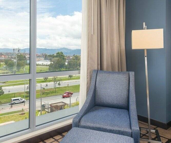 스탠다드 룸 더블 침대 2개, Hilton Garden Inn Bogota Airport