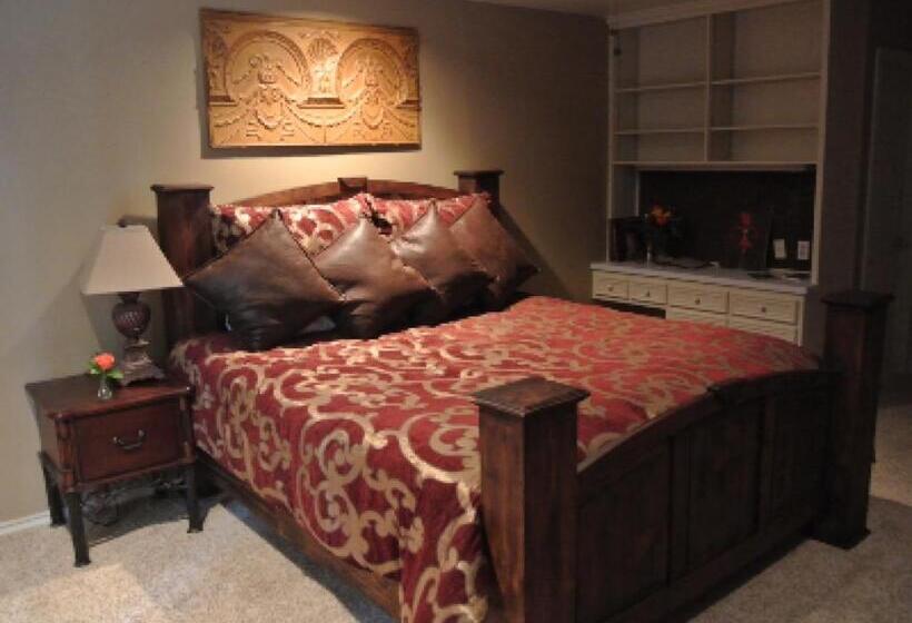 Номер Deluxe Кровать Кинг, Live Oaks Bed And Breakfast