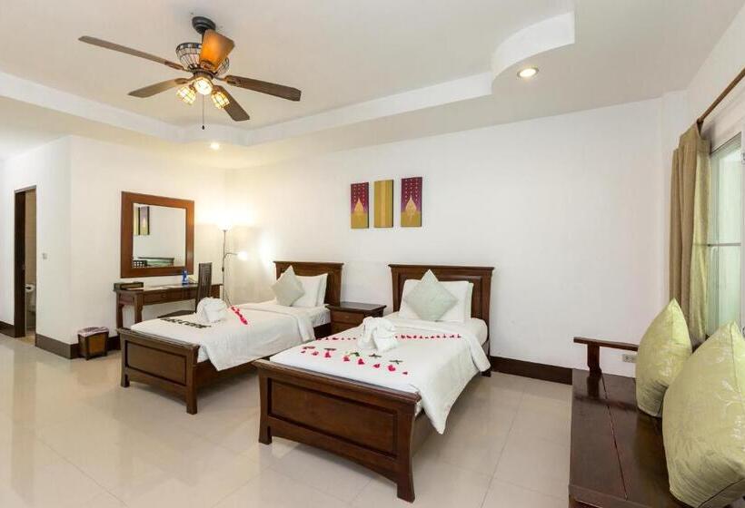 اتاق سوپریور با چشم‌انداز باغ, Racha Island Resort
